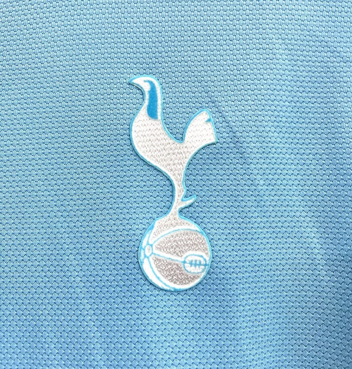Tottenham Hotspur 2006/07 Away Retro Jersey - detail view