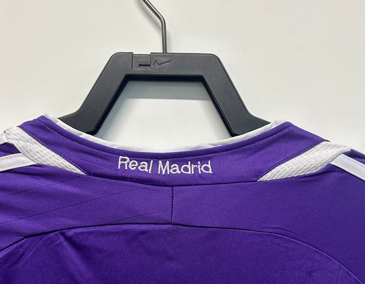 Real Madrid 2006/07 Away Retro Jersey - back view