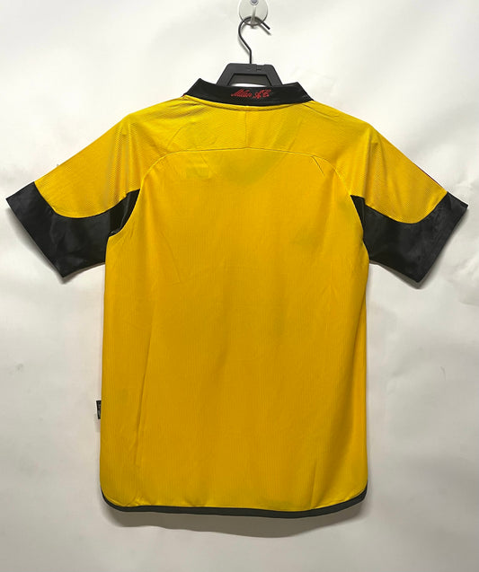 AC Milan 1999/00 Away Retro Jersey - back view