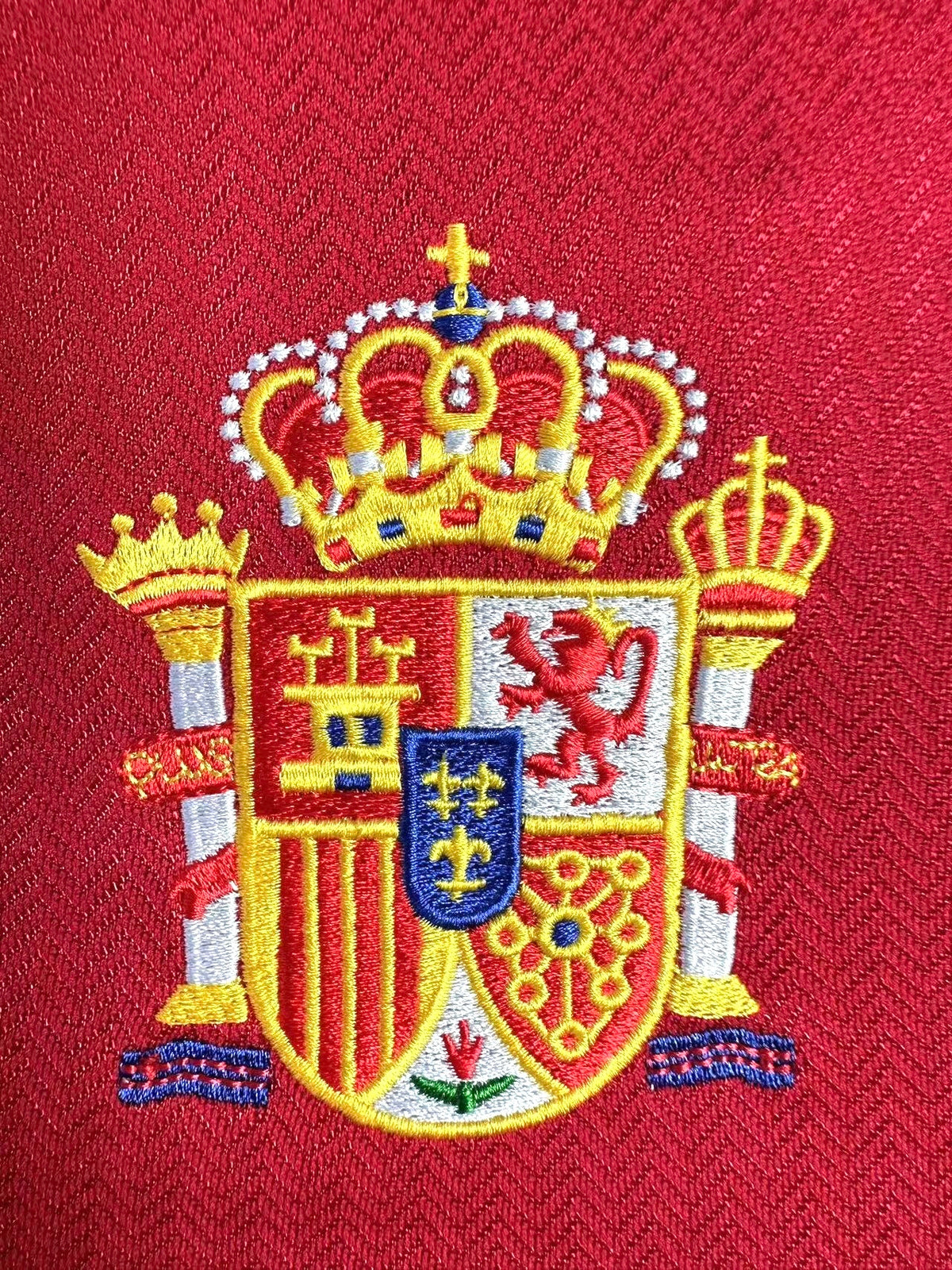 Spain 1998 Home Retro Jersey - detail view