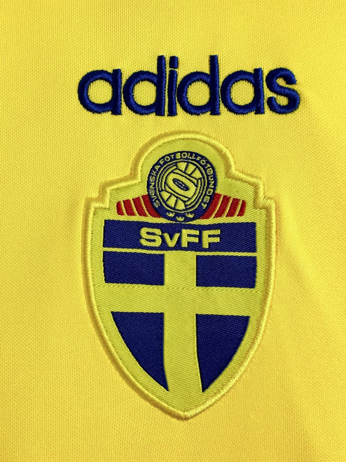 Sweden 1994 Home Retro Jersey - detail view