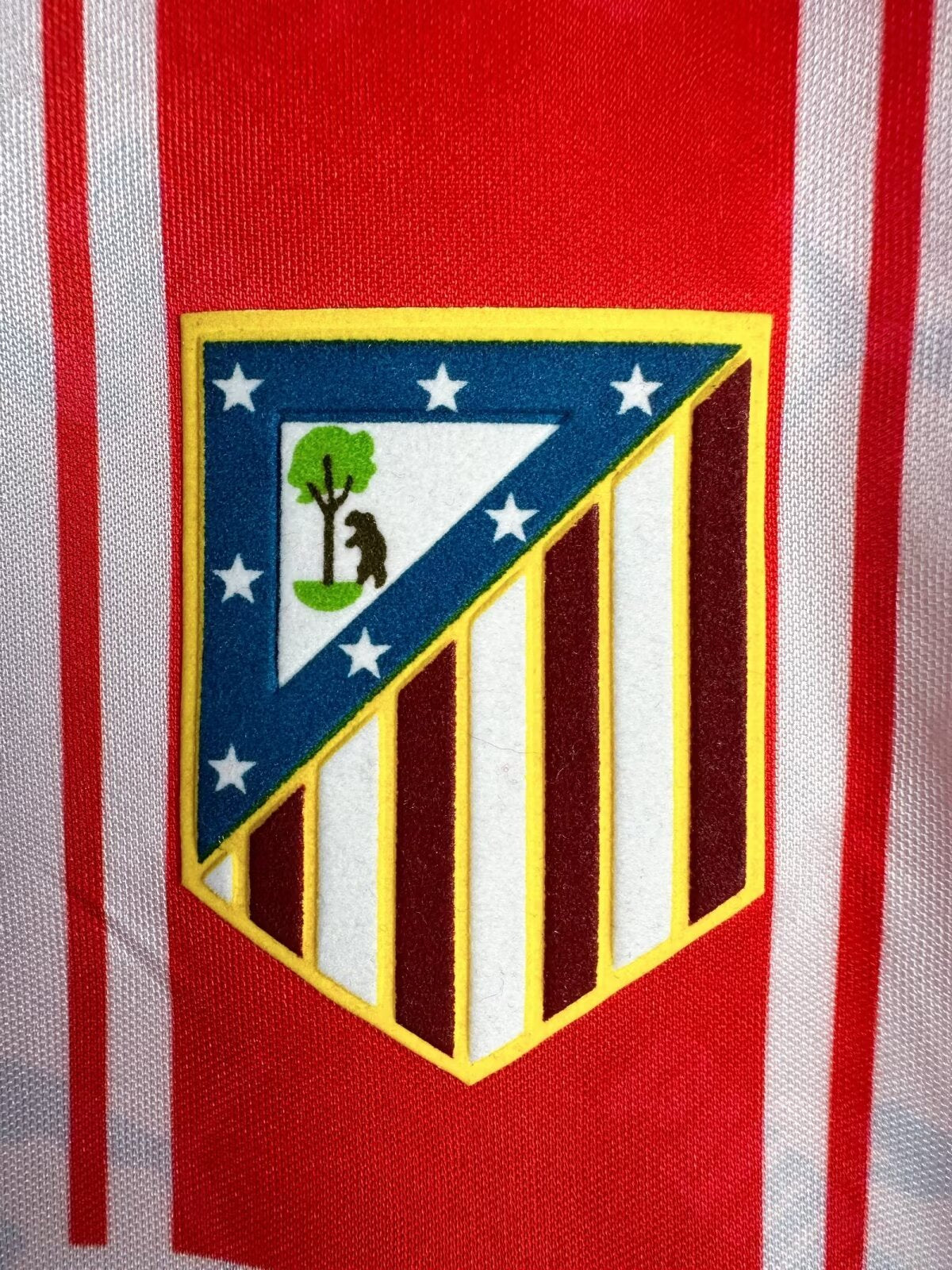 Atletico Madrid 1994/95 Home Long Sleeve Retro Jersey - detail view