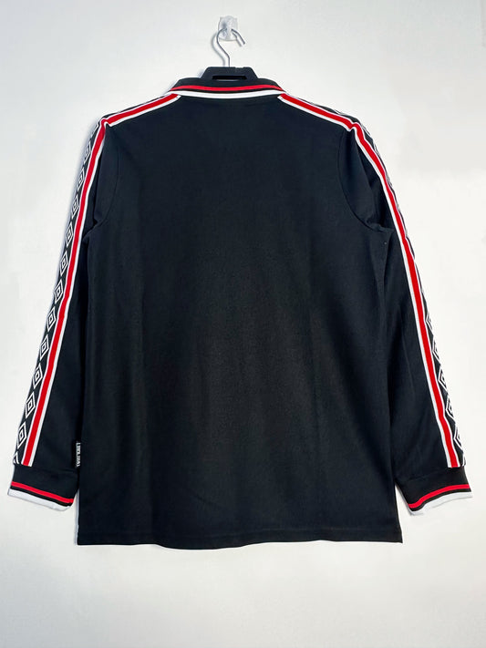 Manchester United 1998 Long Sleeve Black Retro Jersey - back view