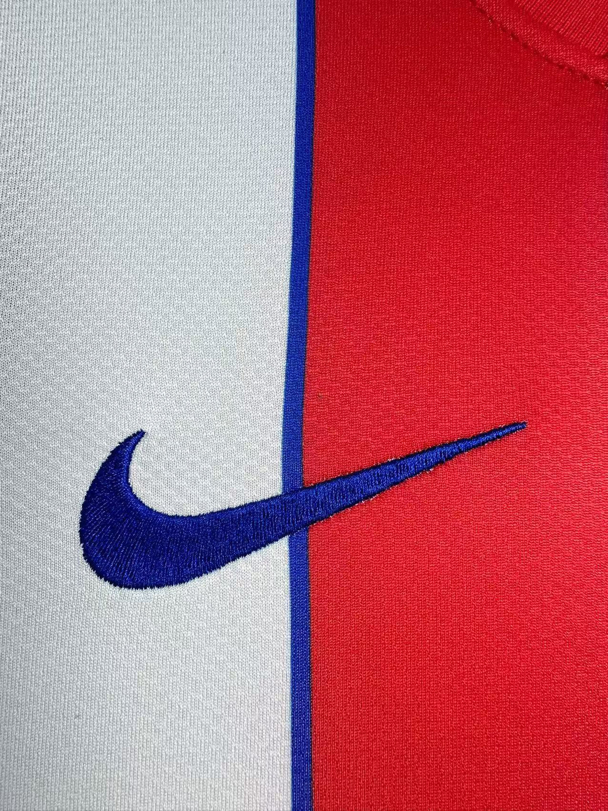 Atletico Madrid 2011/12 Home League Edition Retro Jersey - detail view