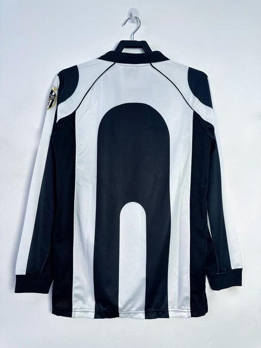 Juventus 1997/98 Home Long Sleeve Retro Jersey - back view