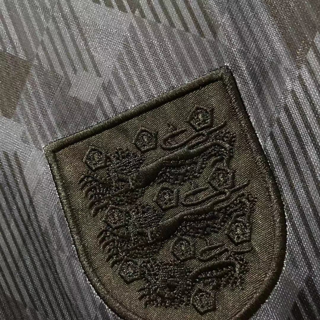 England 1990 Away No Badge Retro Jersey - detail view