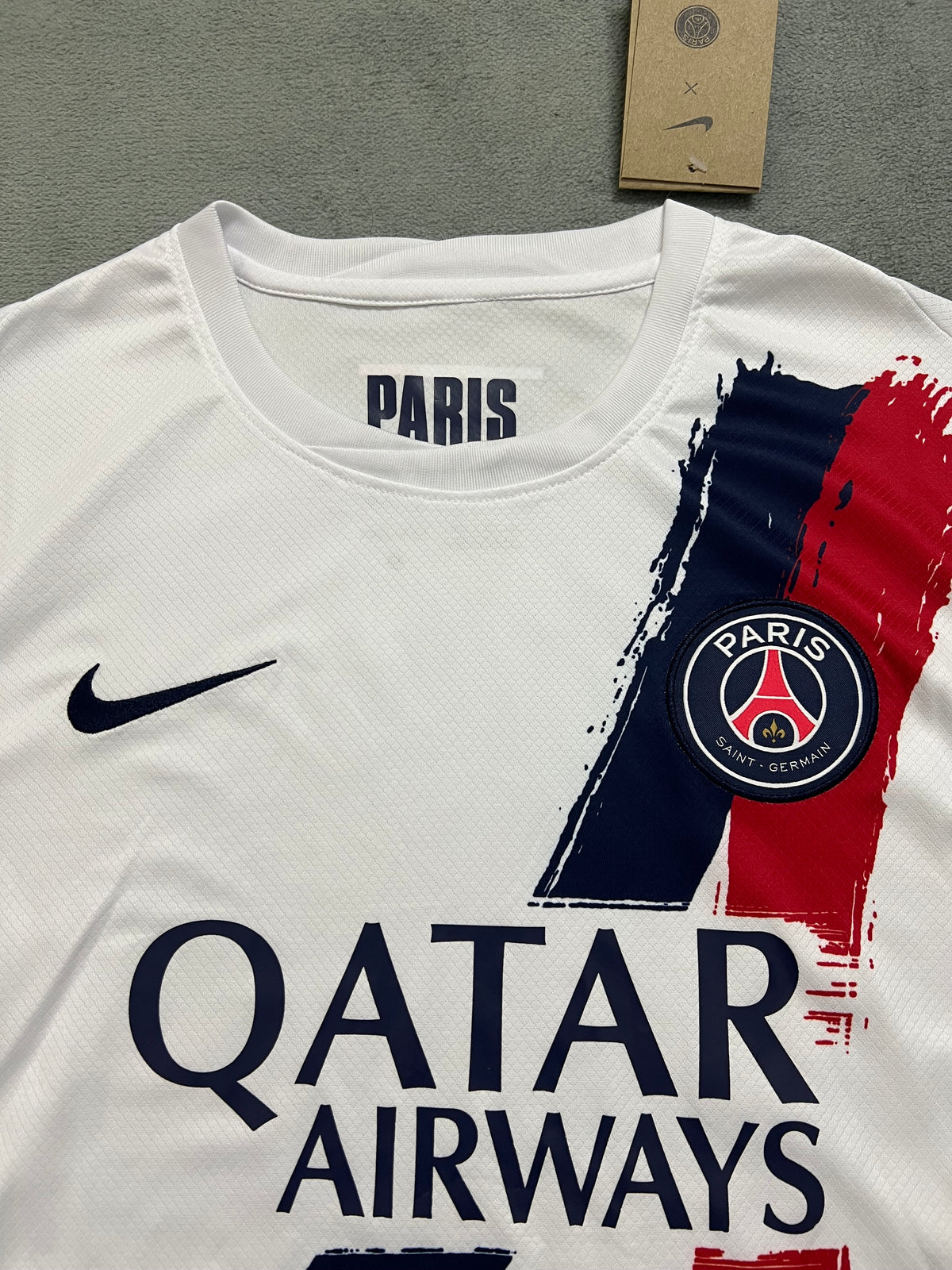 Paris Saint-Germain 2024/25 Away Fan Jersey [KF-003]