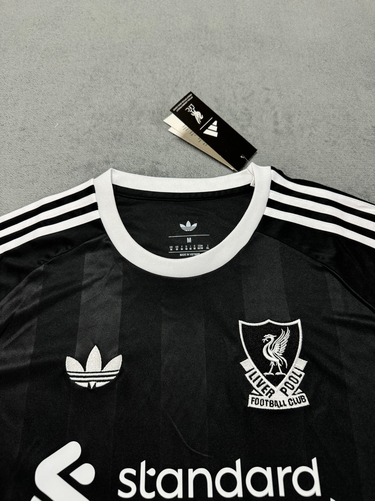 Liverpool 2025/26 Black Fan Goalkeeper Jersey [KF-003]
