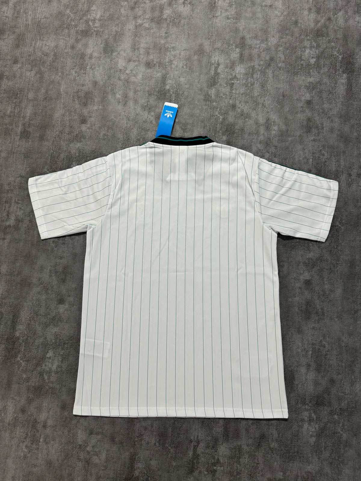 Liverpool 2025/26 White and Green Fan Jersey - Casual Top [KF-002]