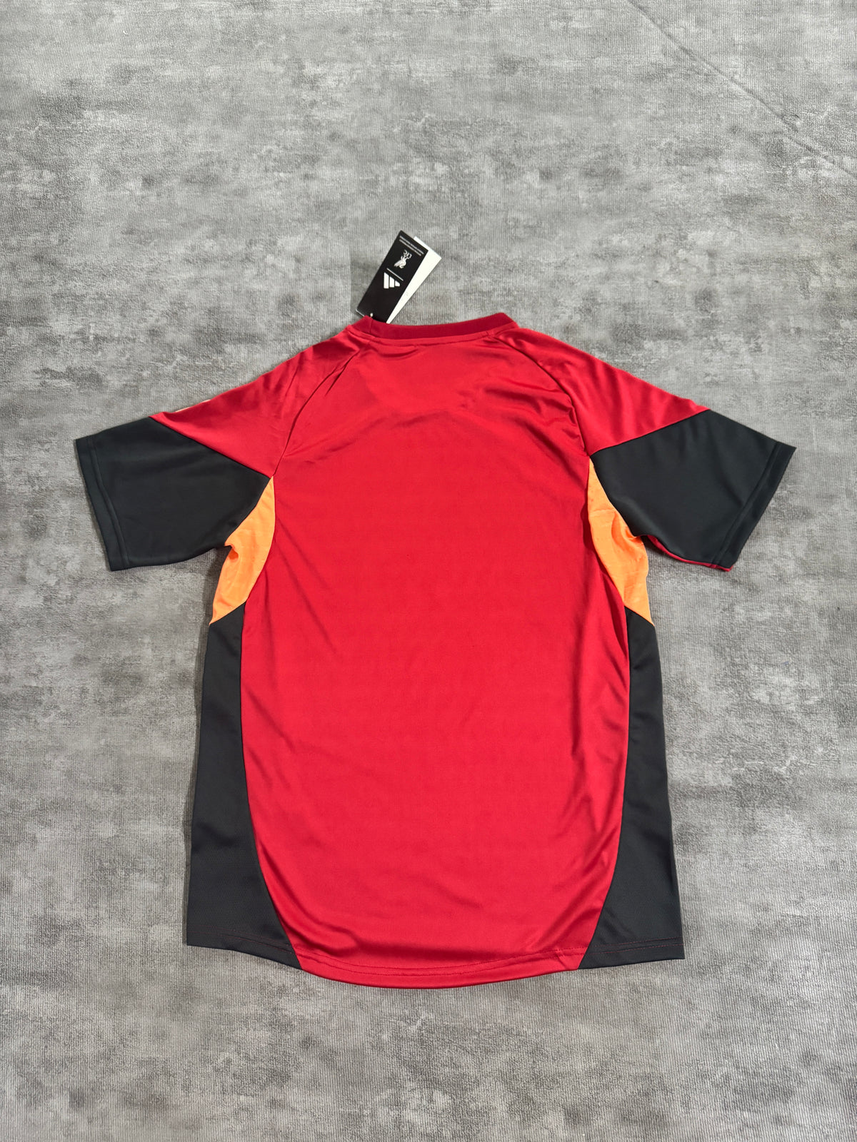 Liverpool 2025/26 Red Fan Training [KF-002]