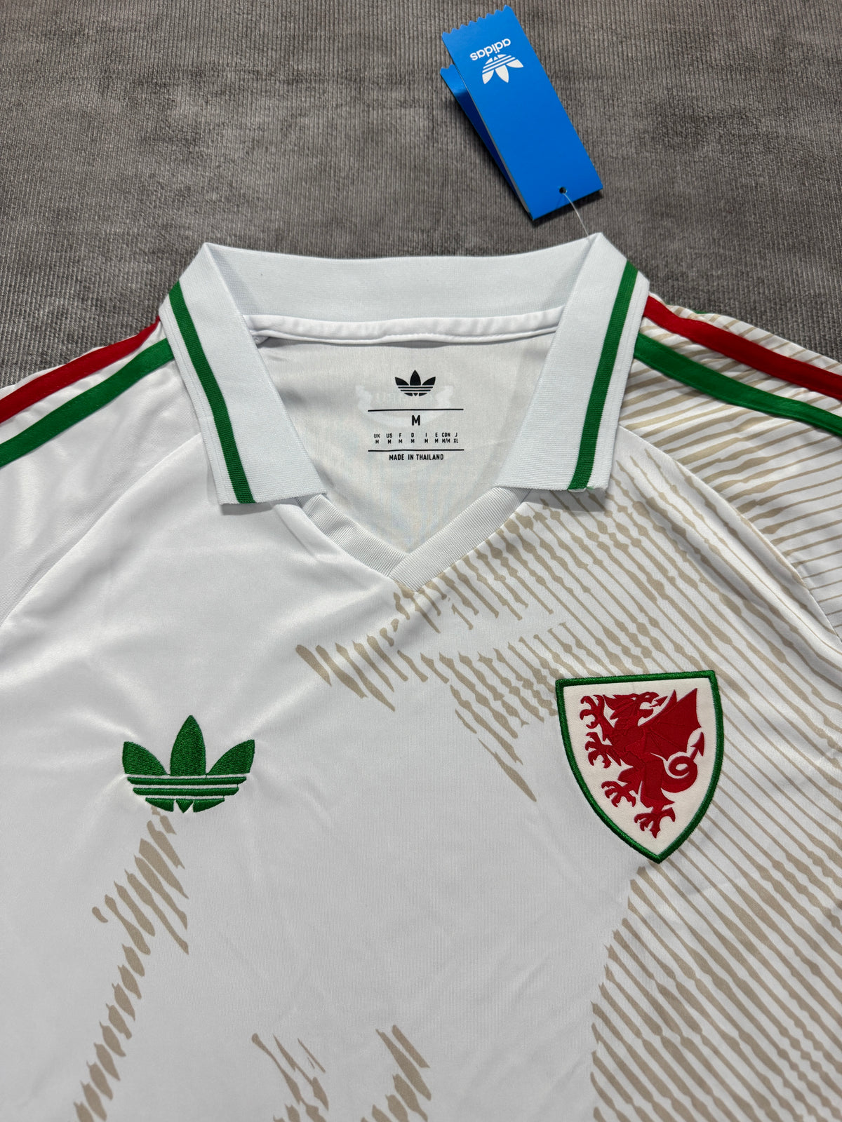 Wales 2026 Away Fan Jersey [KF-003]
