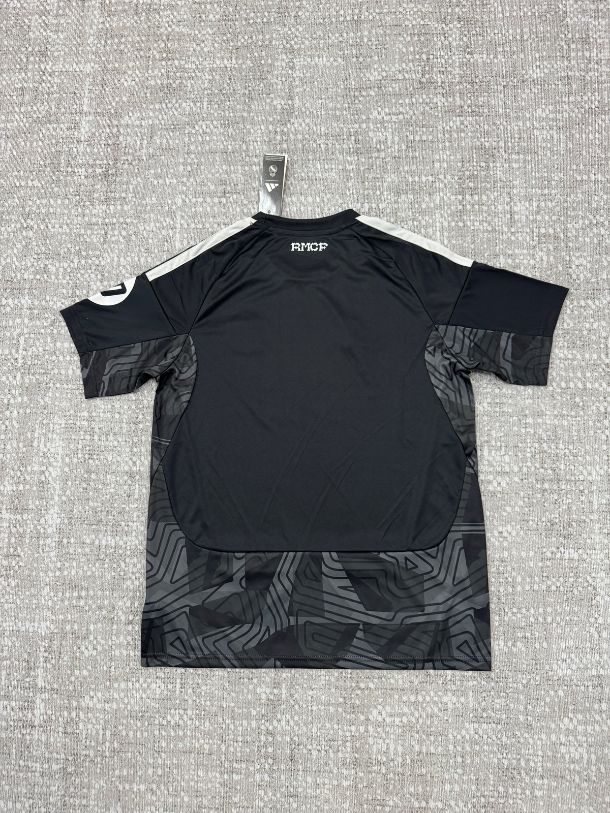 Real Madrid 2026/27 Fan Goalkeeper Jersey [KF-002]