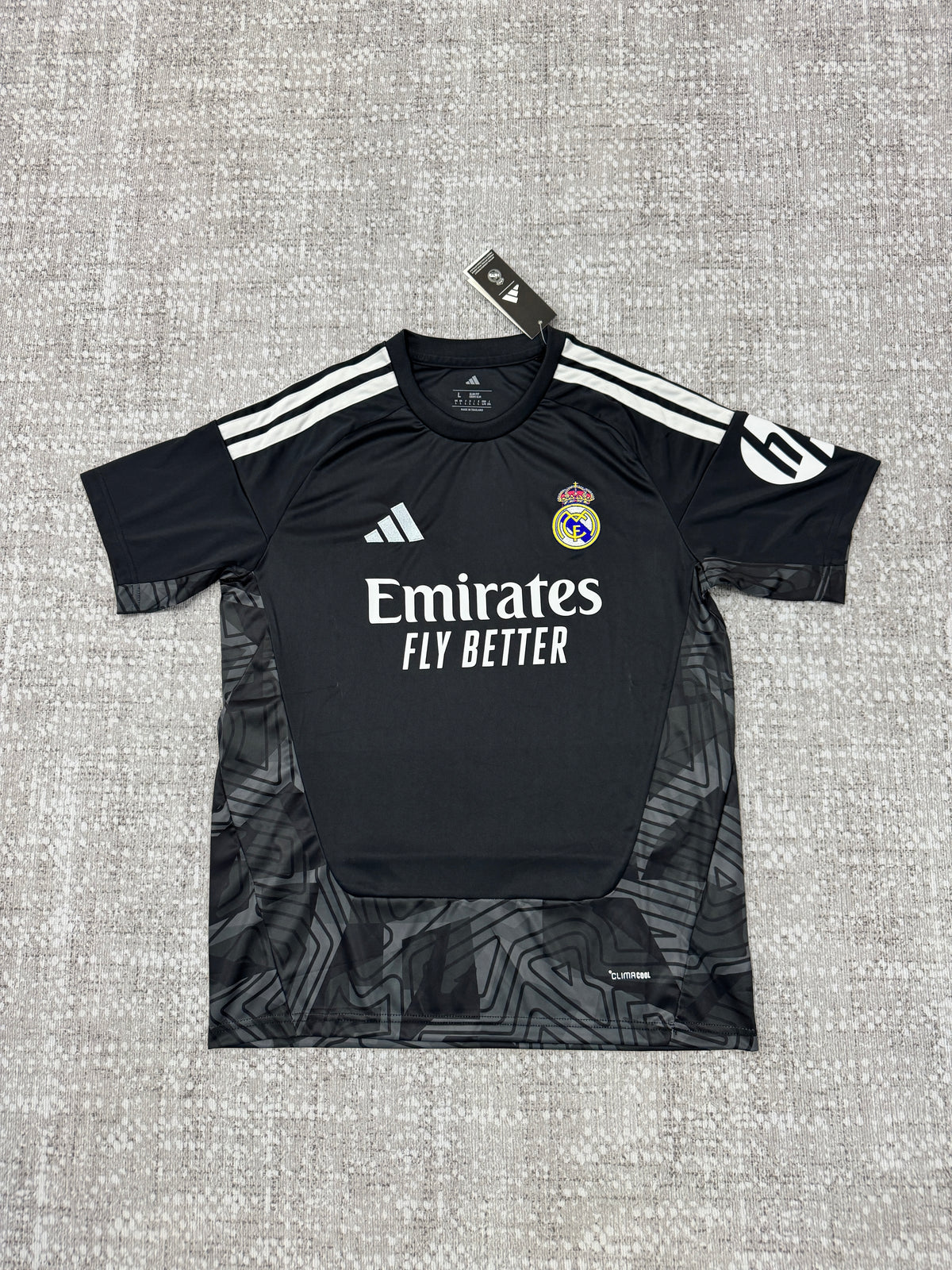 Real Madrid 2026/27 Fan Goalkeeper Jersey [KF-001]