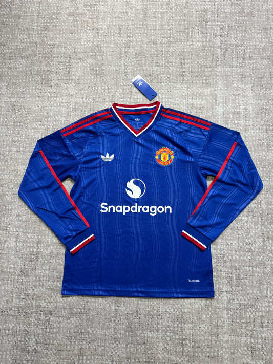 Manchester United 2026/27 Away Long Sleeve Fan Jersey [KF-001]