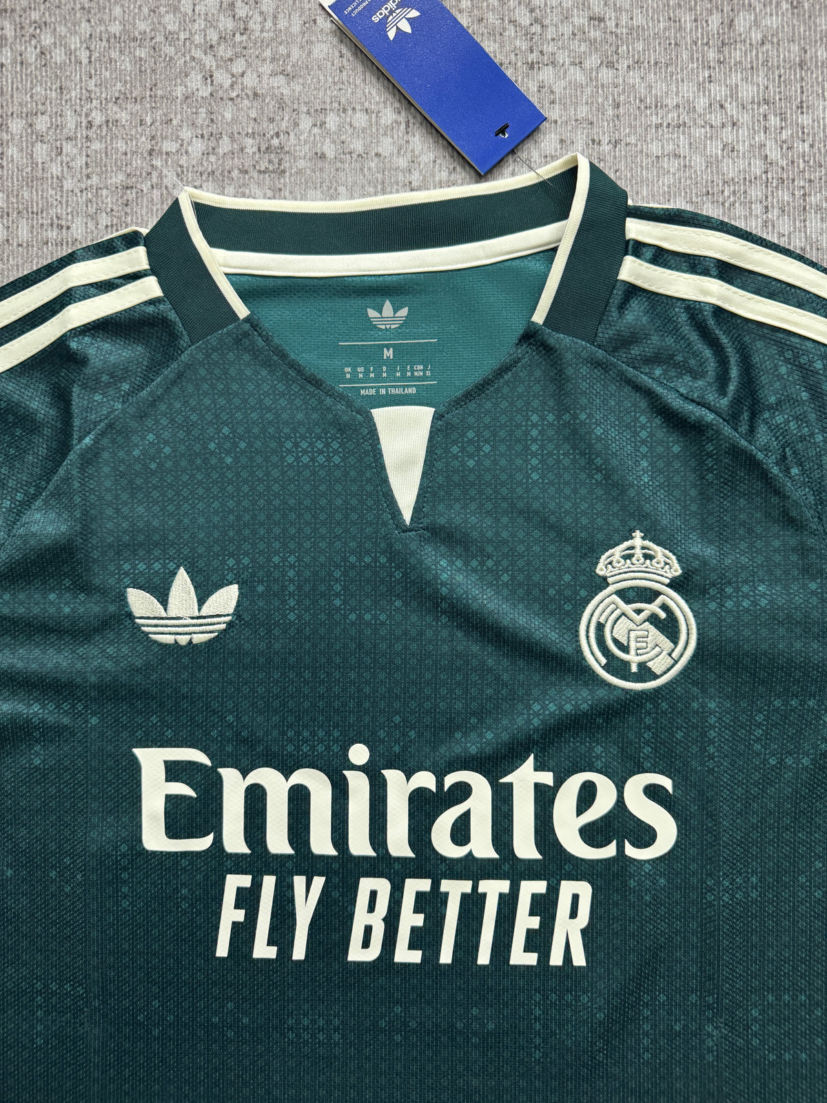 Real Madrid 2026/27 Away Long Sleeve Fan Jersey [KF-003]
