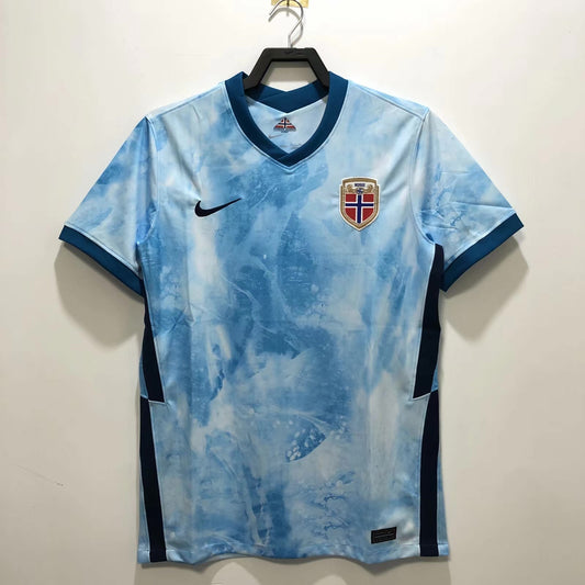 Norway 2020/21 Retro Jersey - front view