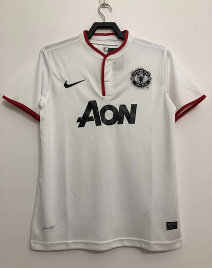 Manchester United 2013/14 White Retro Jersey - front view