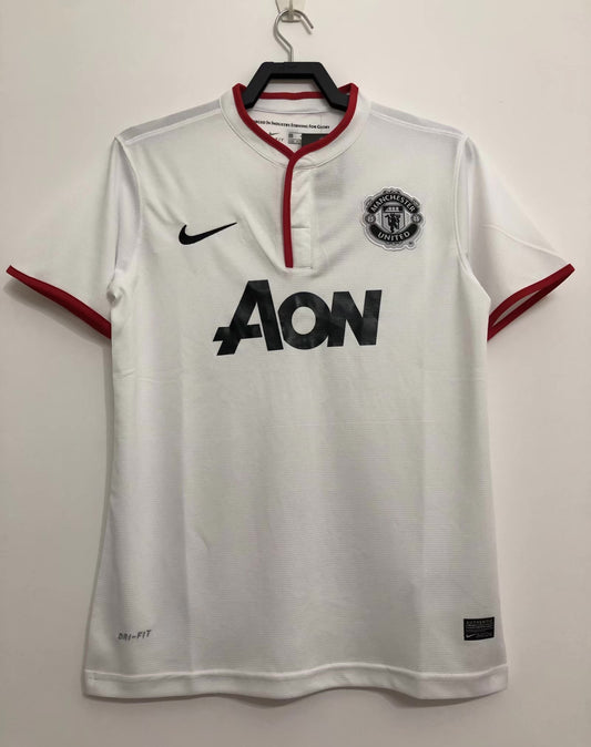 Manchester United 2013/14 White Retro Jersey - front view