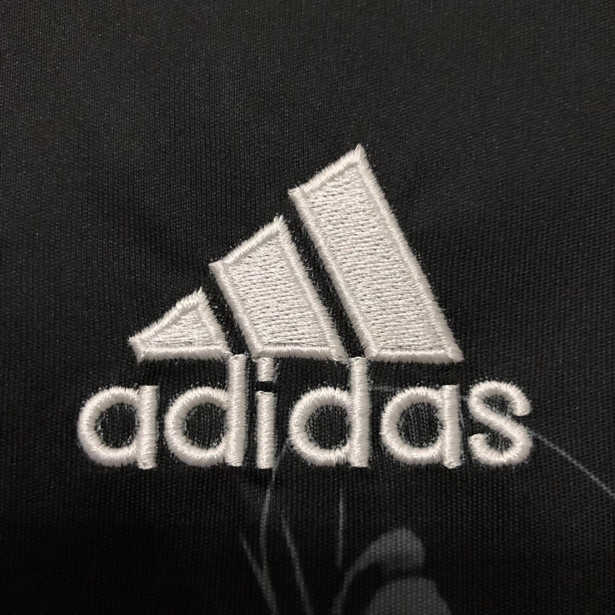 Real Madrid 2014/15 Third Retro Jersey - detail view