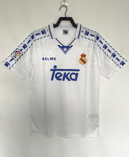 Real Madrid 1996/97 Home Retro Jersey - front view