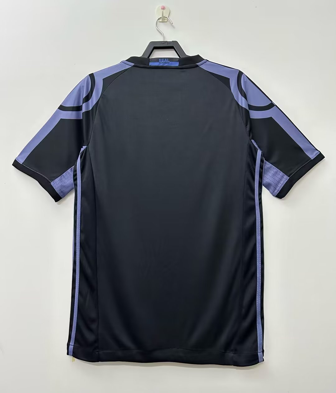 Real Madrid 2016/17 Third Retro Jersey - back view