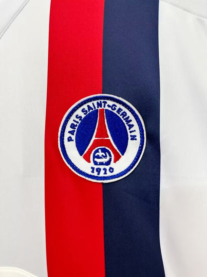 Paris Saint-Germain 2002/03 Away Retro Jersey - detail view