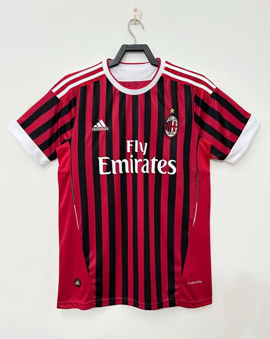 AC Milan 2011/12 Home Retro Jersey - front view
