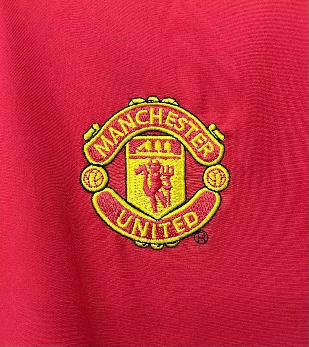 Manchester United 2002/04 Home Long Sleeve Retro Jersey - detail view
