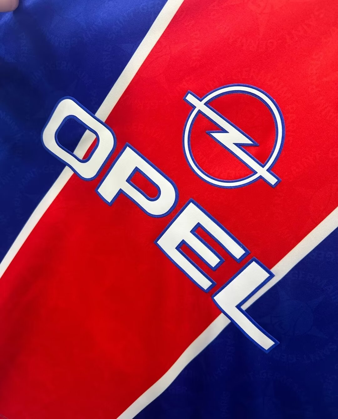 Paris Saint-Germain 1995/96 Home Retro Jersey - detail view