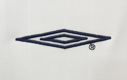 England 2002 Home Retro Jersey - detail view