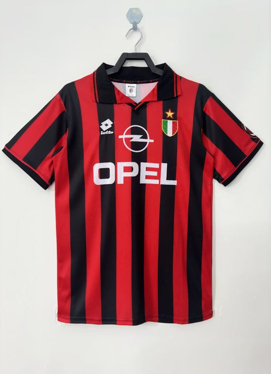 AC Milan 1996/97 Home Retro Jersey - front view
