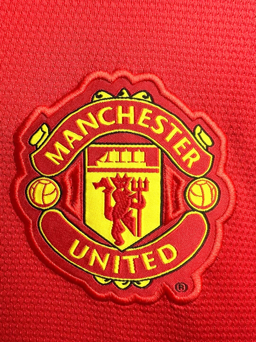 Manchester United 2013/14 Home Long Sleeve Retro Jersey - detail view