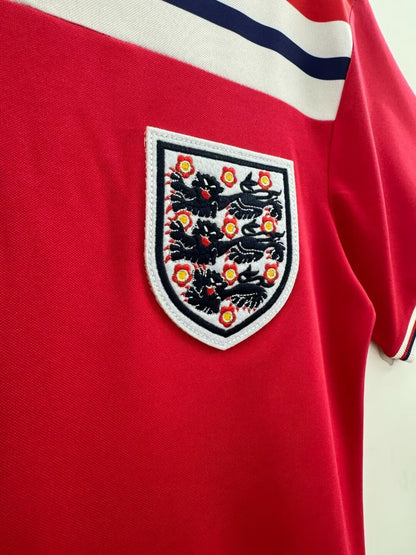 England 1982 Away Retro Jersey - detail view