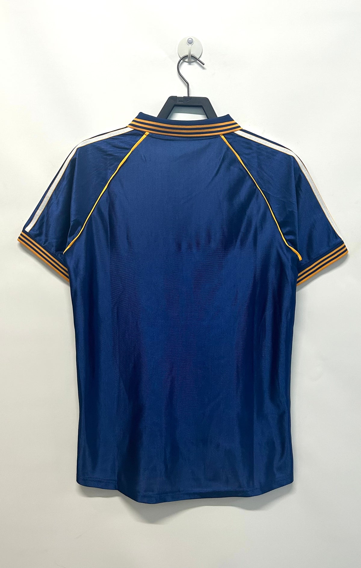 Real Madrid 1998/00 Third Retro Jersey - back view