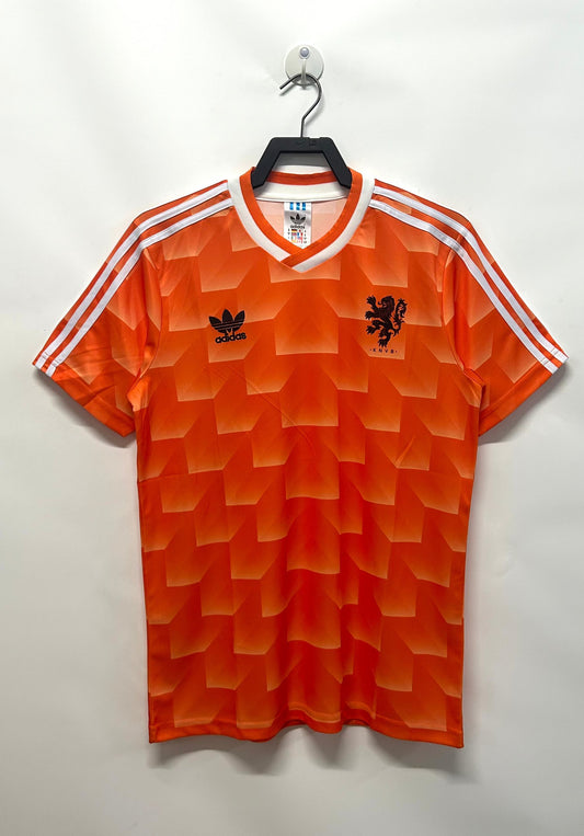 Netherlands 1988 Retro Training - front view
