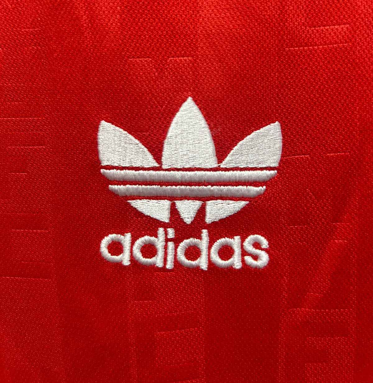 Manchester United 1988/90 Home Retro Jersey - detail view