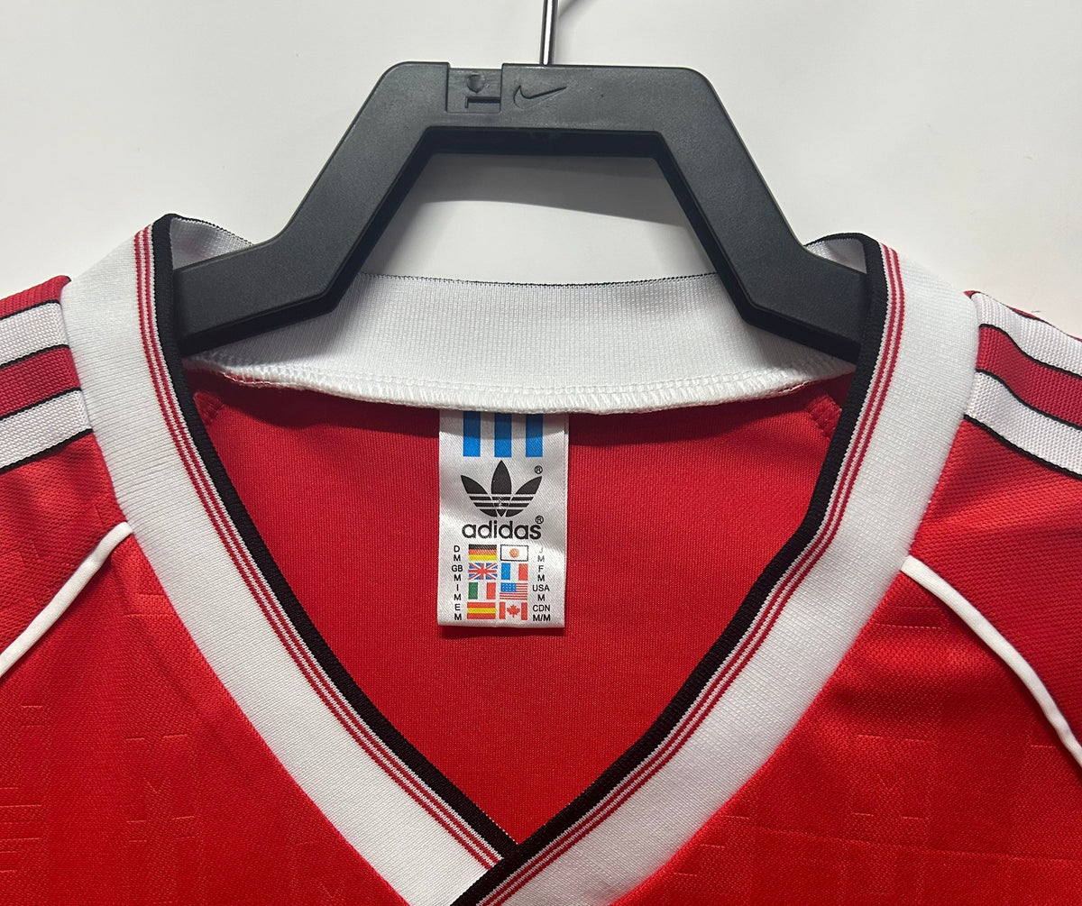 Manchester United 1988/90 Home Retro Jersey - back view