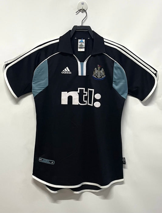Newcastle United 2000/01 Away Retro Jersey - front view