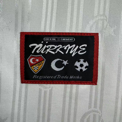 Turkey 1996 Away Retro Jersey - detail view