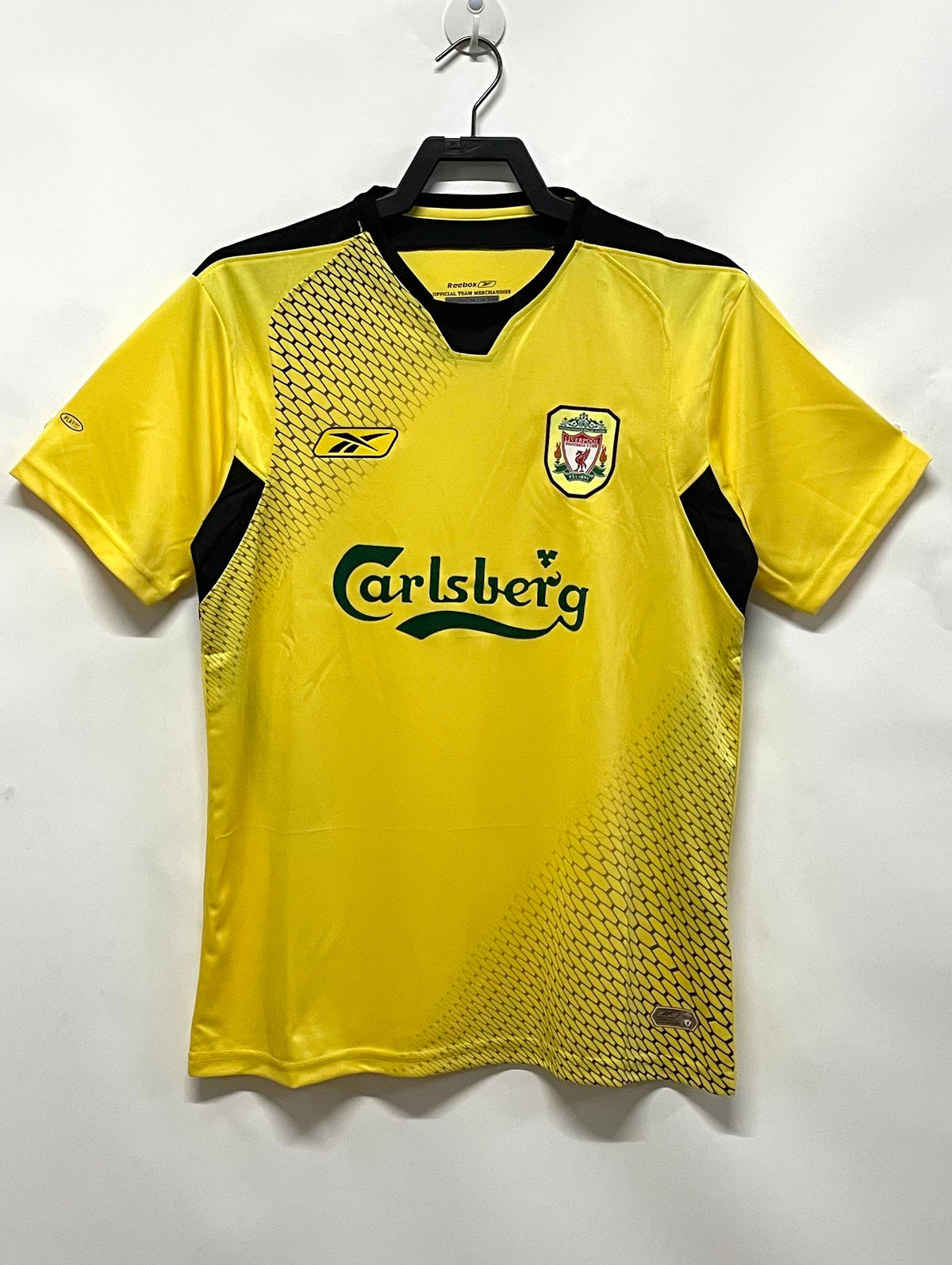 Liverpool 2004/05 Away Retro Jersey - front view