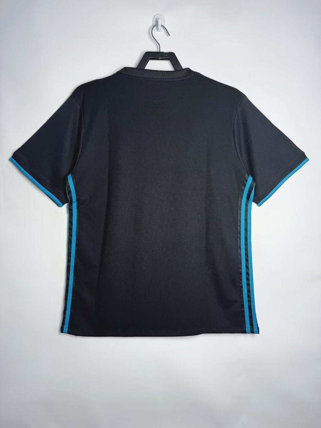 Real Madrid 2017/18 Away Retro Jersey - back view