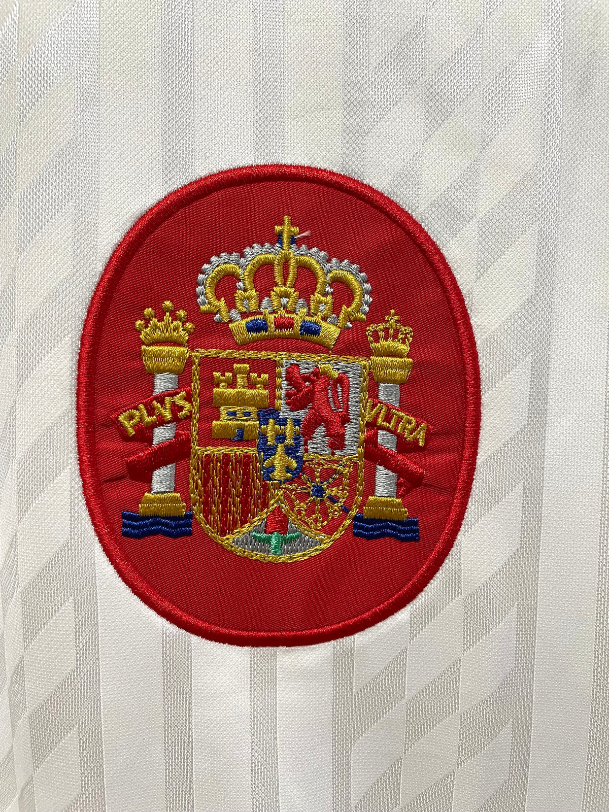 Spain 1994 Away Retro Jersey - detail view