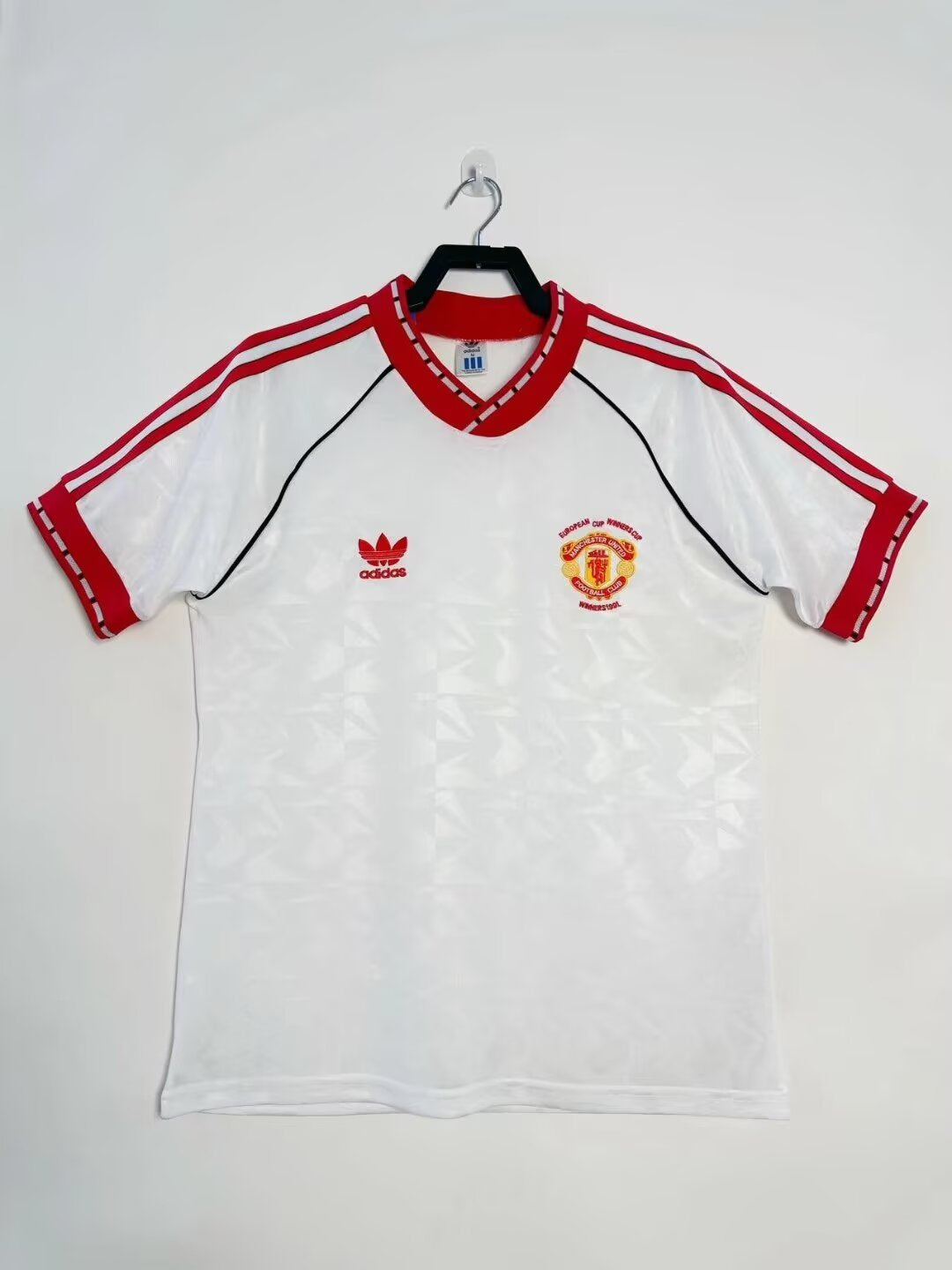 Manchester United 1990/01 Special Edition Retro Jersey - front view
