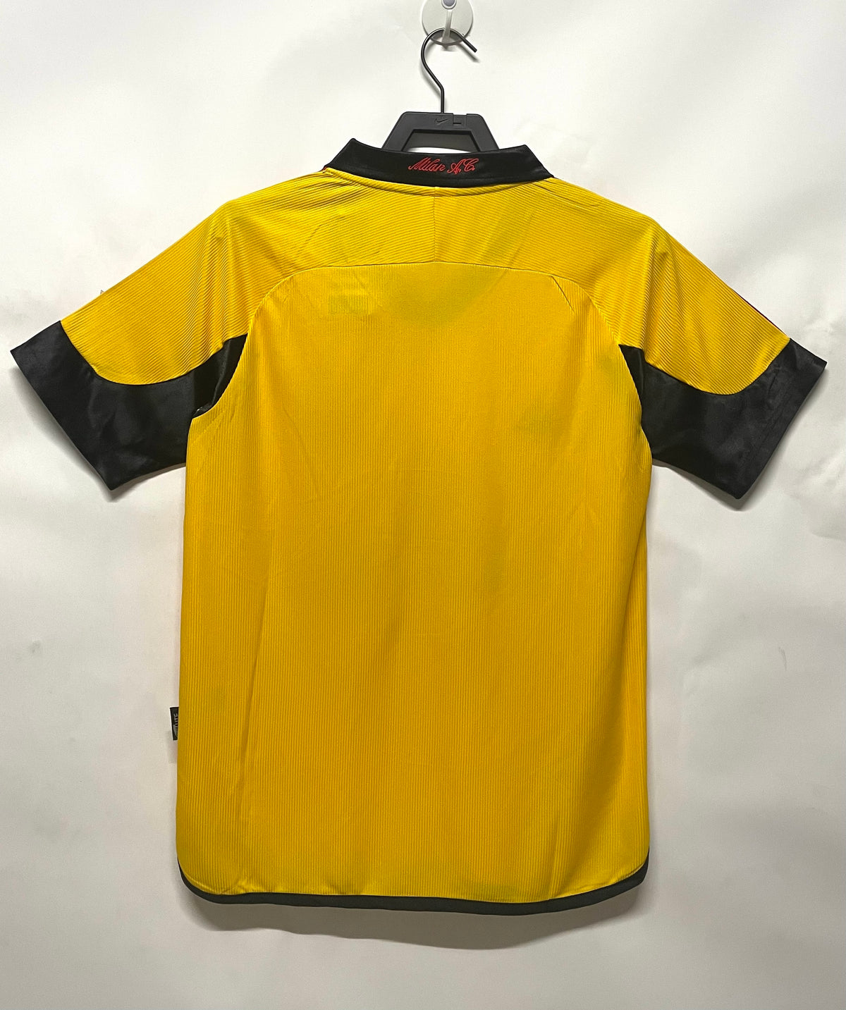 AC Milan 1999/00 Away Retro Jersey - back view