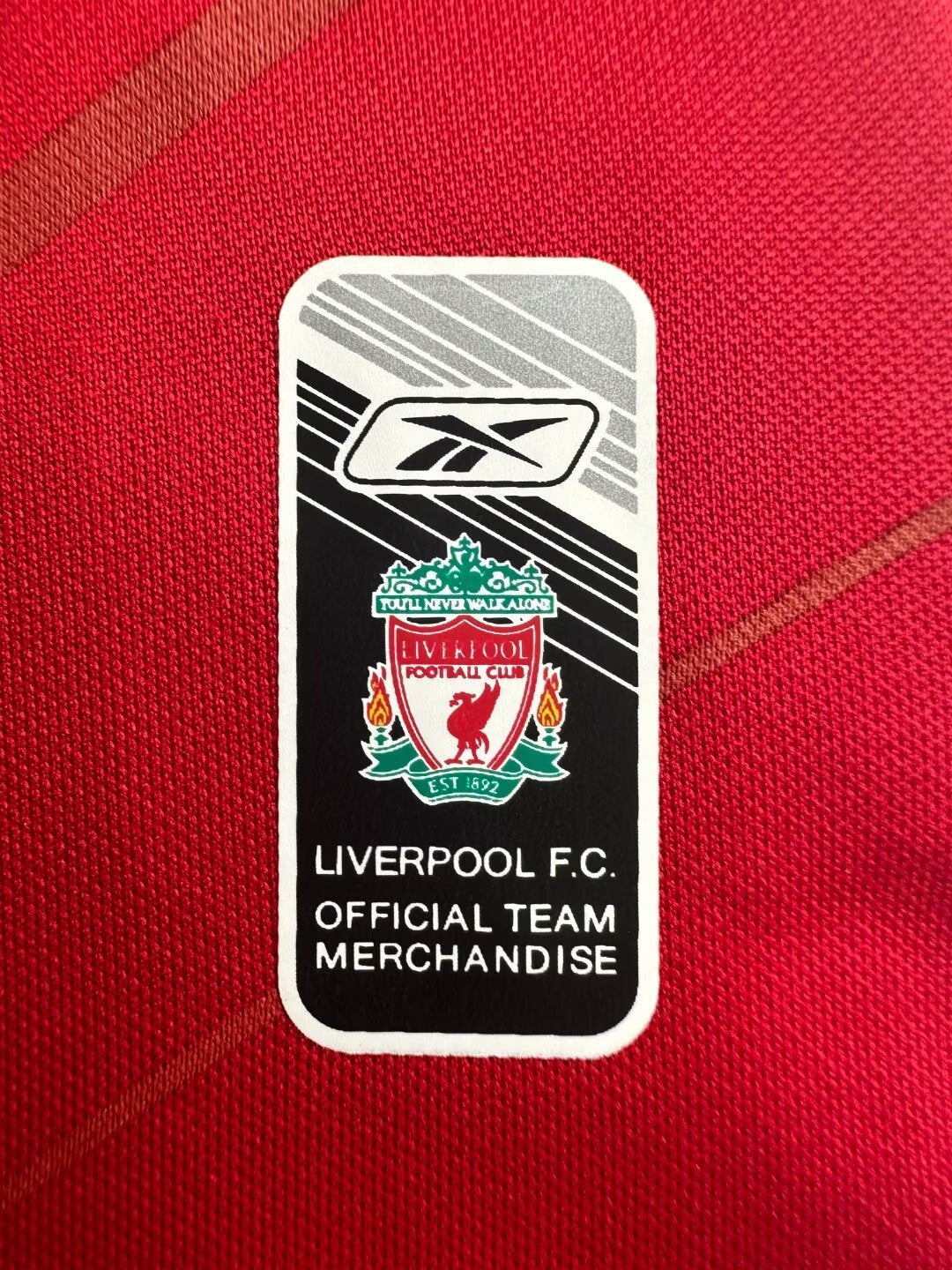 Liverpool 2005/06 Home Retro Jersey - detail view