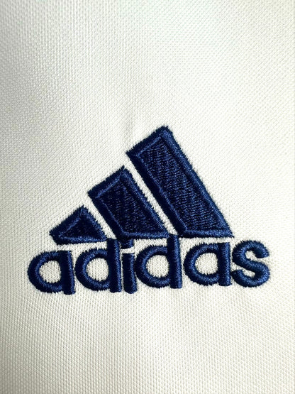 Real Madrid 2001/02 Home Retro Jersey - detail view