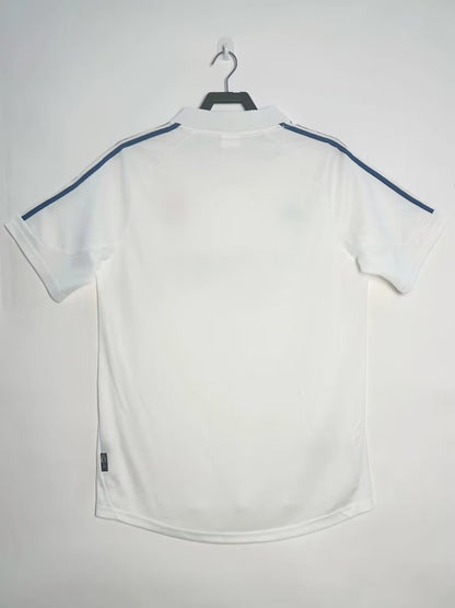 Real Madrid 2001/02 Home Retro Jersey - back view