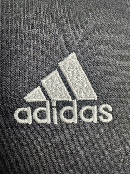 Real Madrid 2001/02 Away Retro Jersey - detail view
