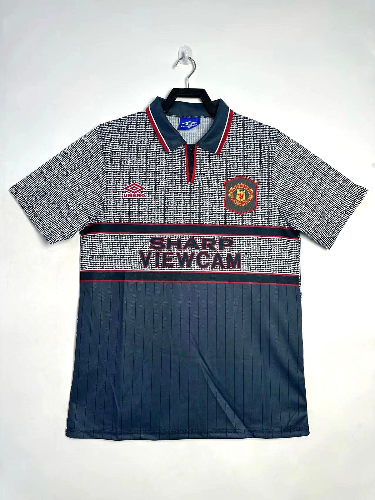 Manchester United 1995/96 Away Retro Jersey - front view