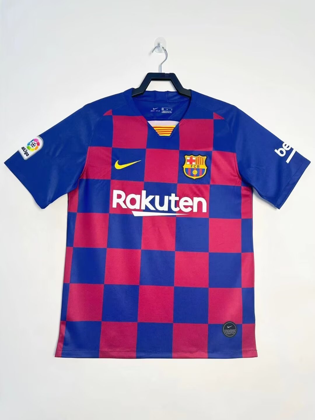 Barcelona 2019/20 Home Retro Jersey (176445728) - front view
